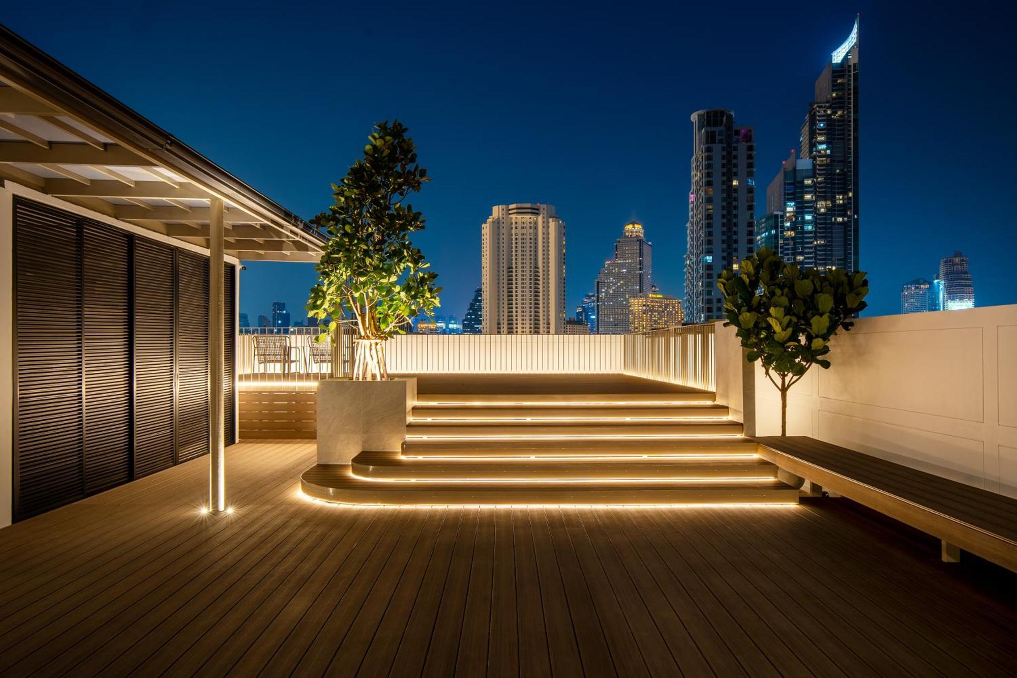 Saan Hotel Sathorn Bangkok Exterior photo